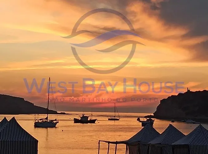Pensión West Bay House São Martinho do Porto