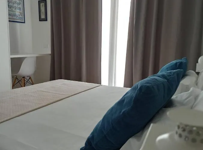 West Bay House Vendégház