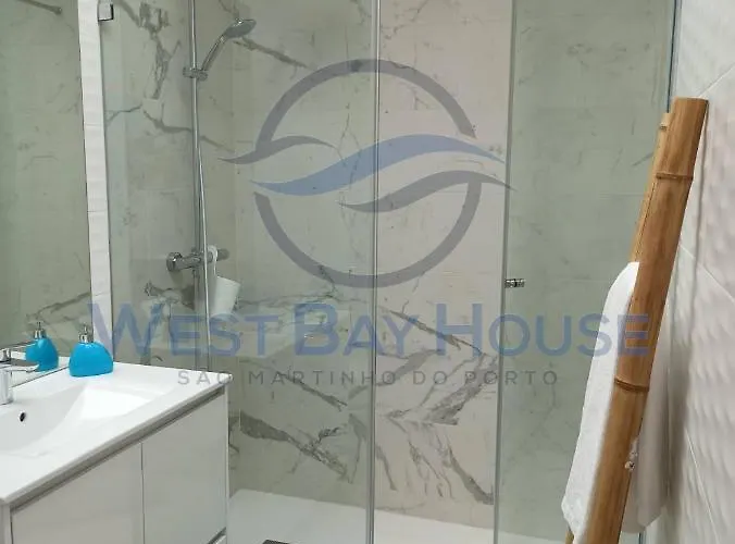 West Bay House Vendégház